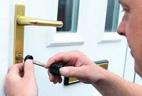 City Locksmith Services Los Angeles, CA 310-819-3968 City Locksmith Services Los Angeles, CA 310-819-3968 - 4-Locksmiths-Service