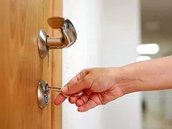 City Locksmith Services Los Angeles, CA 310-819-3968 City Locksmith Services Los Angeles, CA 310-819-3968